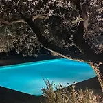 Mobil 6 Personnes Avec Terrasse - Api-1-52-1069 Camping Laurens