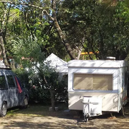 Mobil 6 Personnes Avec Terrasse - Api-1-52-1069 Campeggio Laurens
